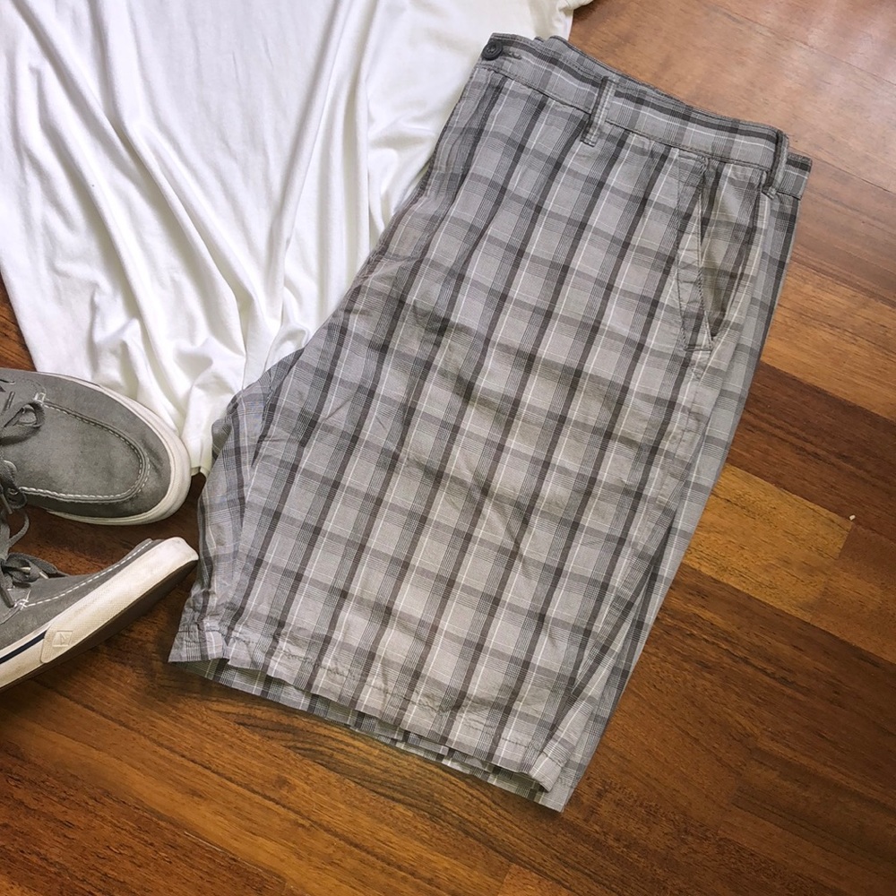 Apt. 9 Men’s Plaid Shorts